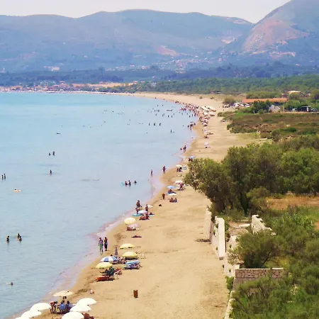 Plubis 3* Kalamákion